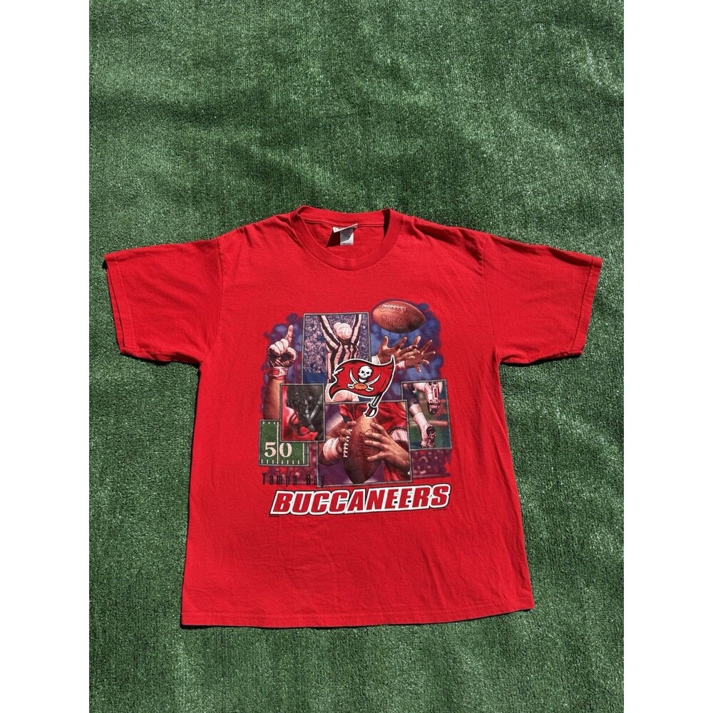 Vintage Tampa Bay Buccaneers NFL Football T-Shirt Lee Sport Red Size XL